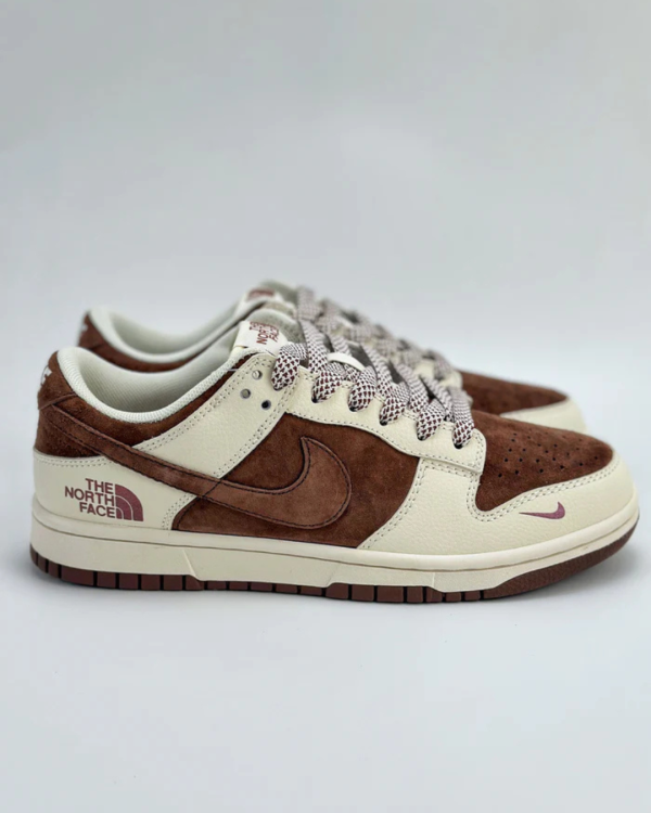 NIKE DUNK : NIKE X The North Face